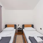 Bozica Apartamento Vir