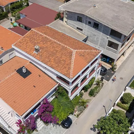 Apartament Bozica